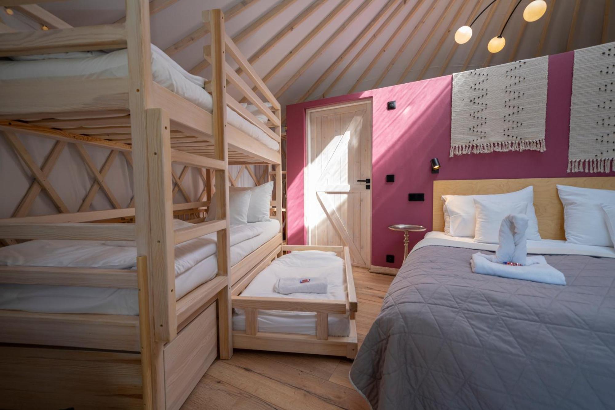 Gajowka  Dom W Domu - Izera Glamping Bed & Breakfast 部屋 写真